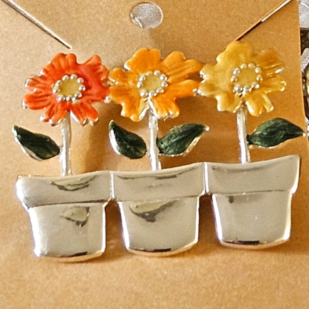 Colorful Vintage Flowerpot Broach In Silver Tone - Picture 1 of 4